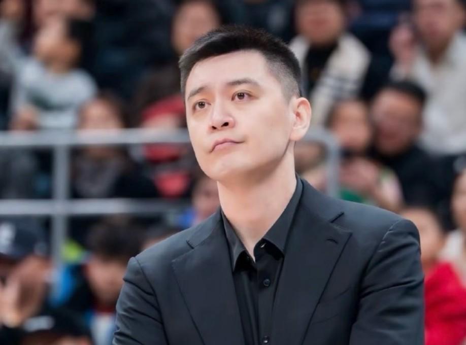 开云-媒体人：杨鸣向辽宁队提出辞职，今天上午俱乐部会发离任公告